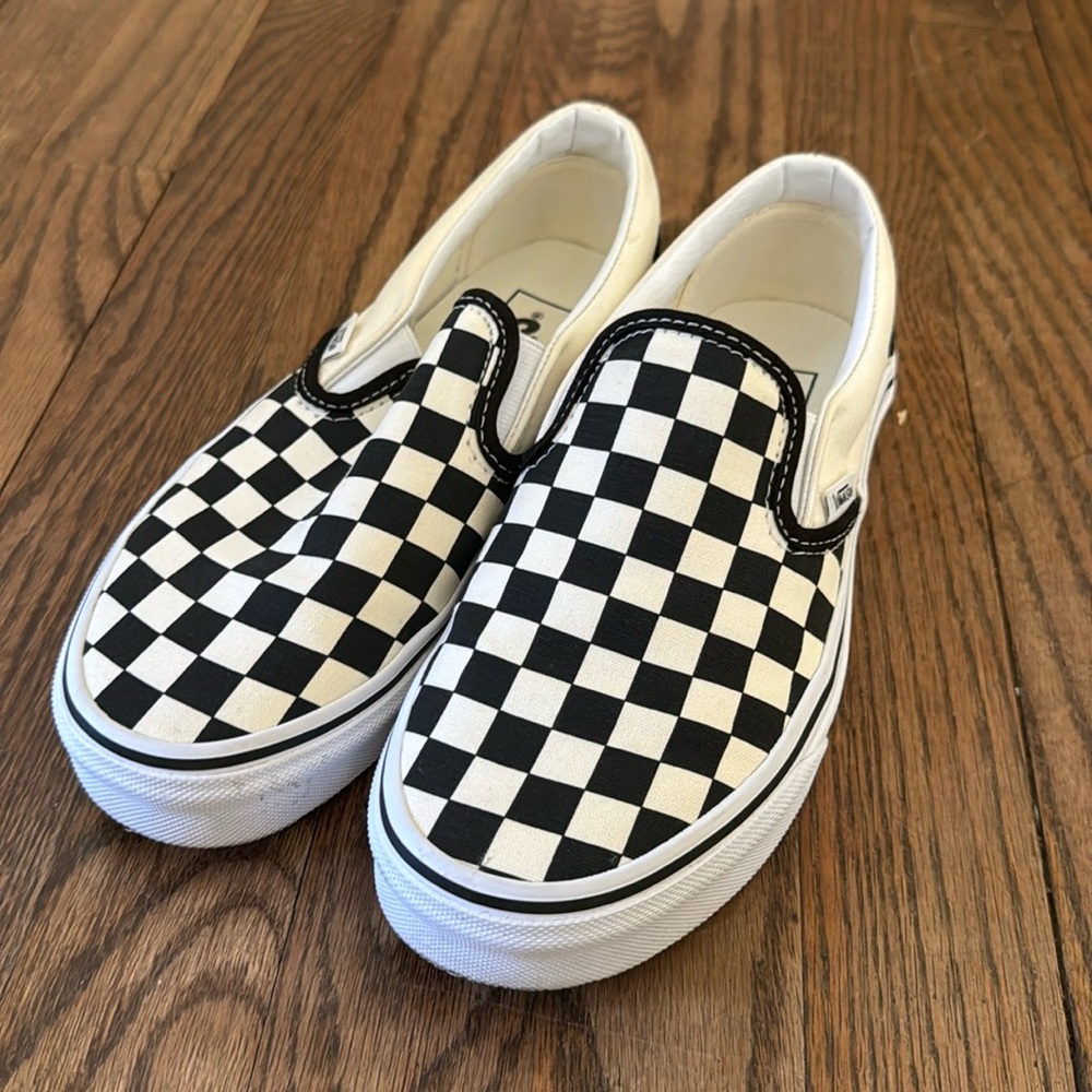 EUC VANS SLIP ON
